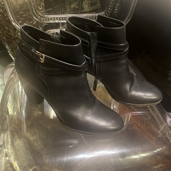 Cole Haan - Picture 2 of 7